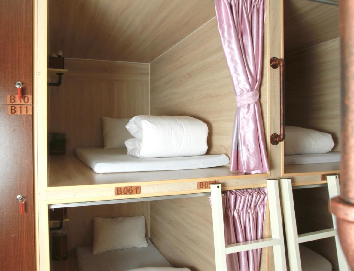 Romeo Inn Zhushan Bagian luar foto
