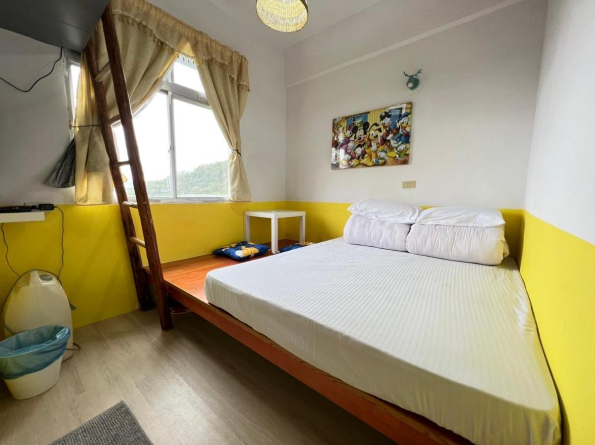 Romeo Inn Zhushan Bagian luar foto